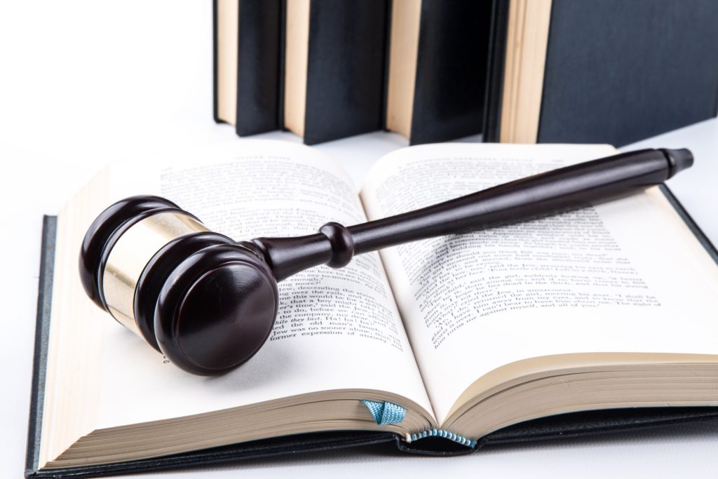 judge-gavel-1461998098Mmo