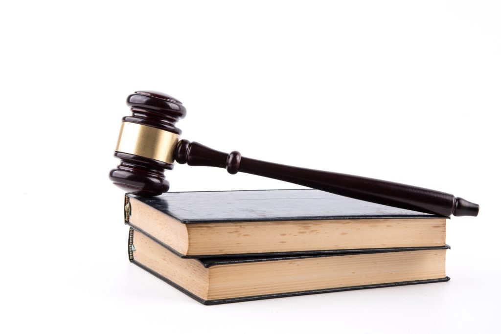 judge-gavel-14619653601sa